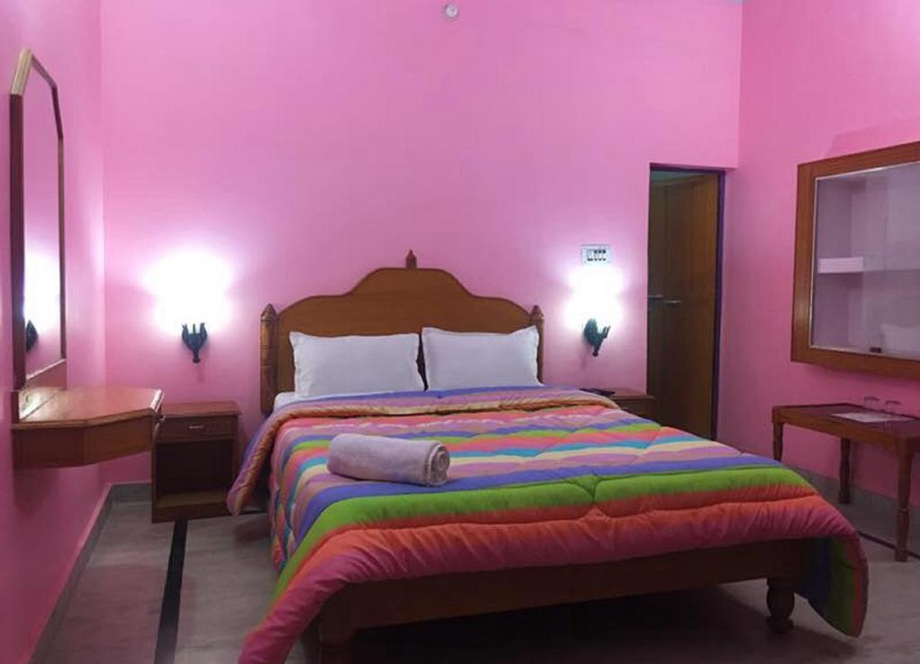 Prem Home Stay ขชุราโห ภายนอก รูปภาพ